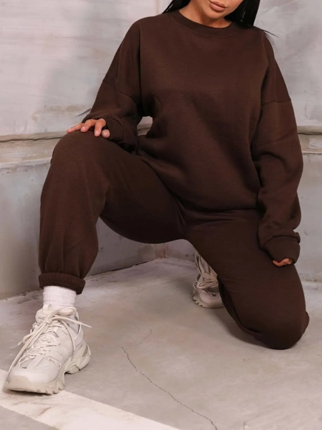 Alunzoem Jogger Sets for Women 2 Piece Sweatsuit Outfits Long Sleeve Pullover Sweatshirt Pants Set Tracksuit