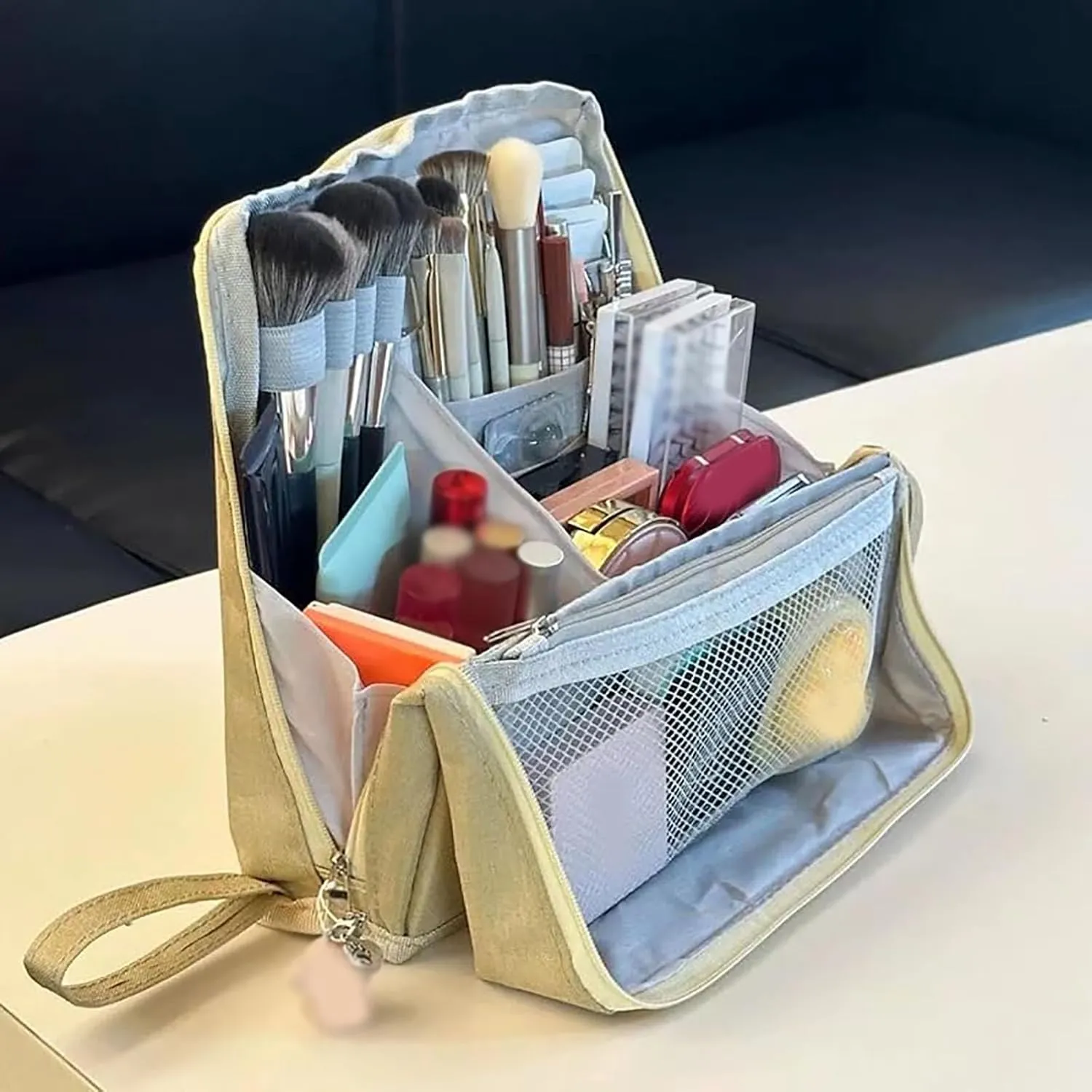 Doresty Makeup Bag, Standing Makeup Bag - Portable, Large Capacity, Waterproof Multi-Purpose Oxford Cloth Standing Makeupbag Toiletry Bags with Compartments (Blue)