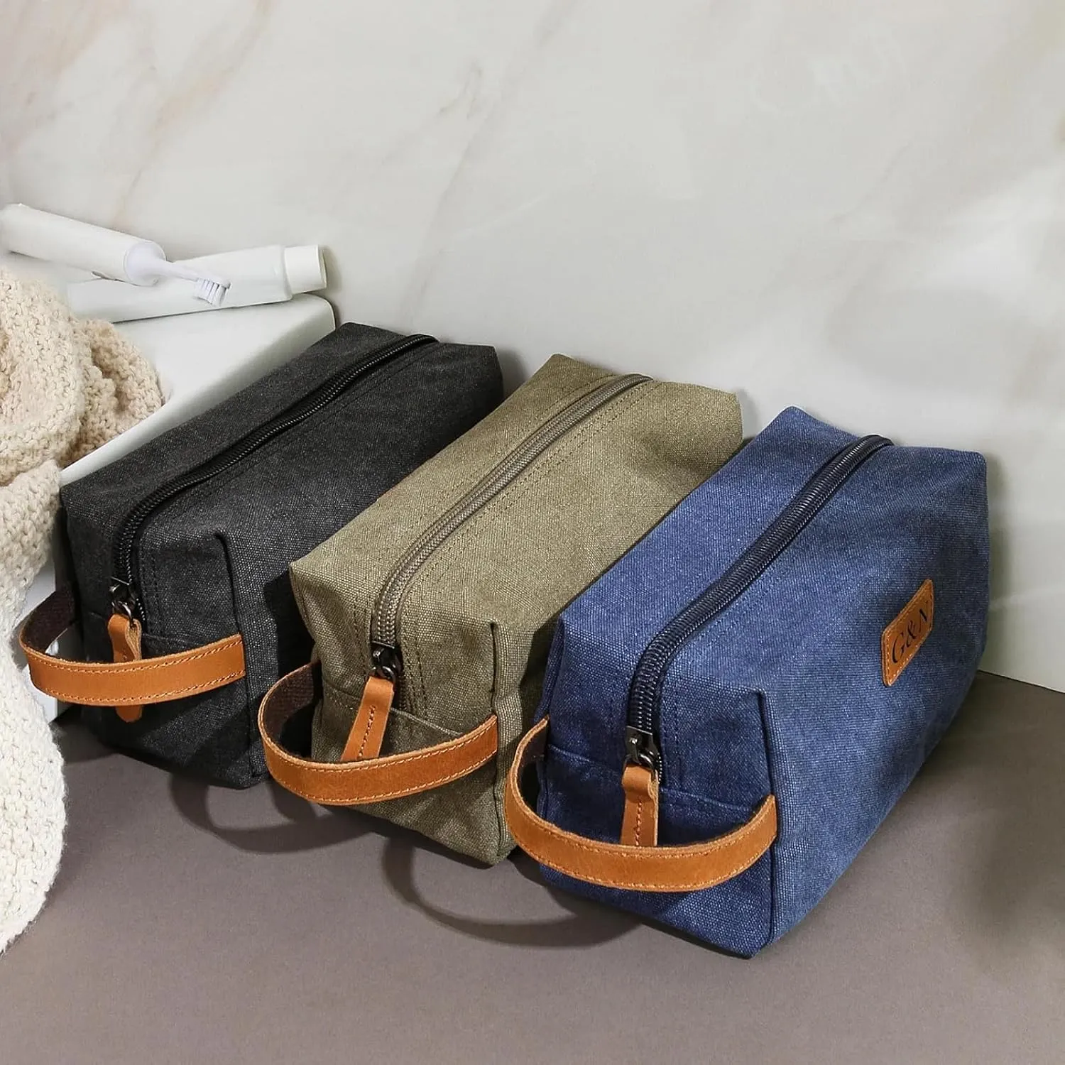 Personalized Toiletry Bag, Snirov Mens Toiletry Travel Bag Engraved Name Canvas Handcrafted Toiletry Bag for Husband Dad Boy Friend Fathers Day Gifts for Men