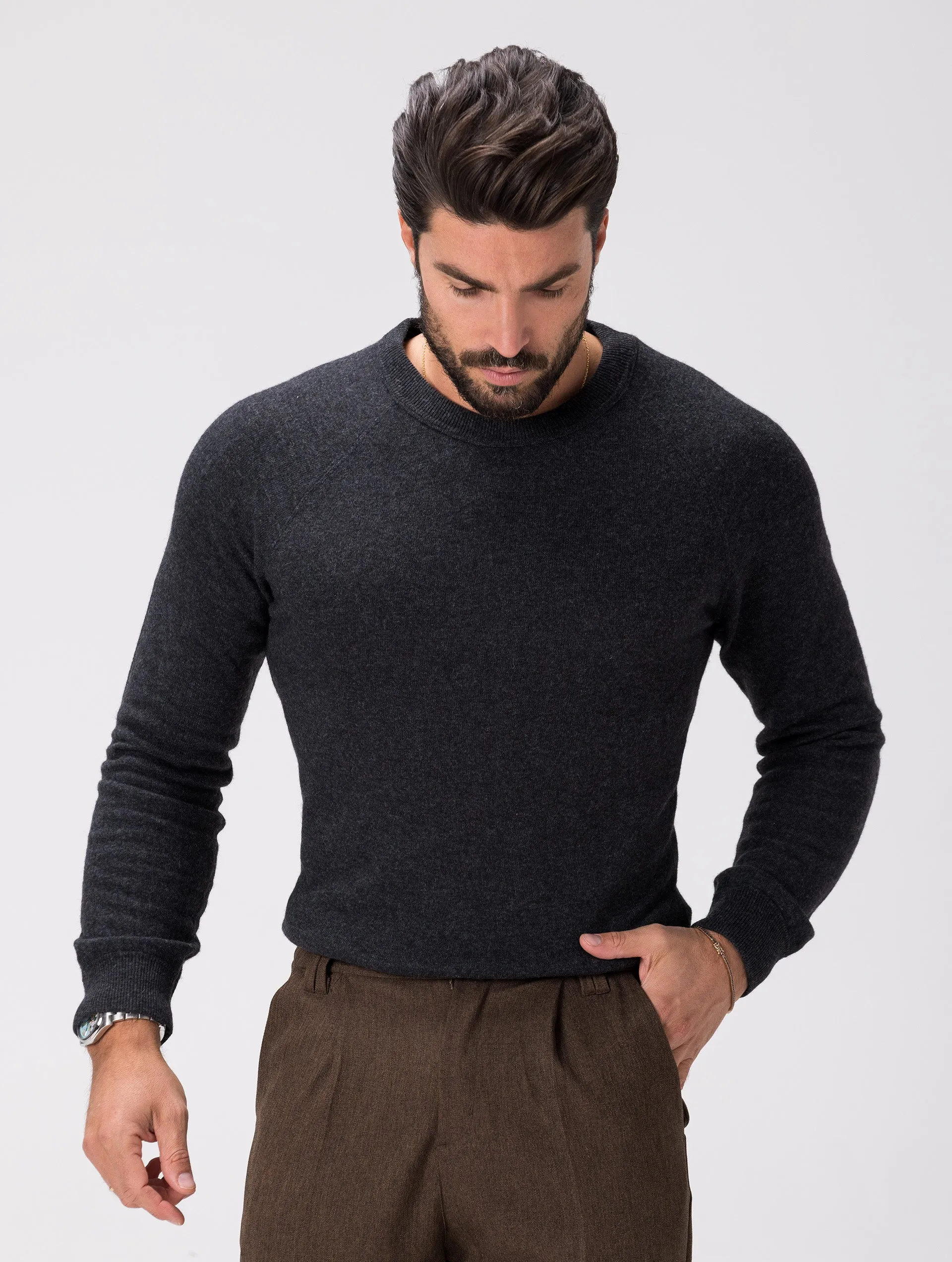 WOOL CREWNECK SWEATER IN ANTHRACITE