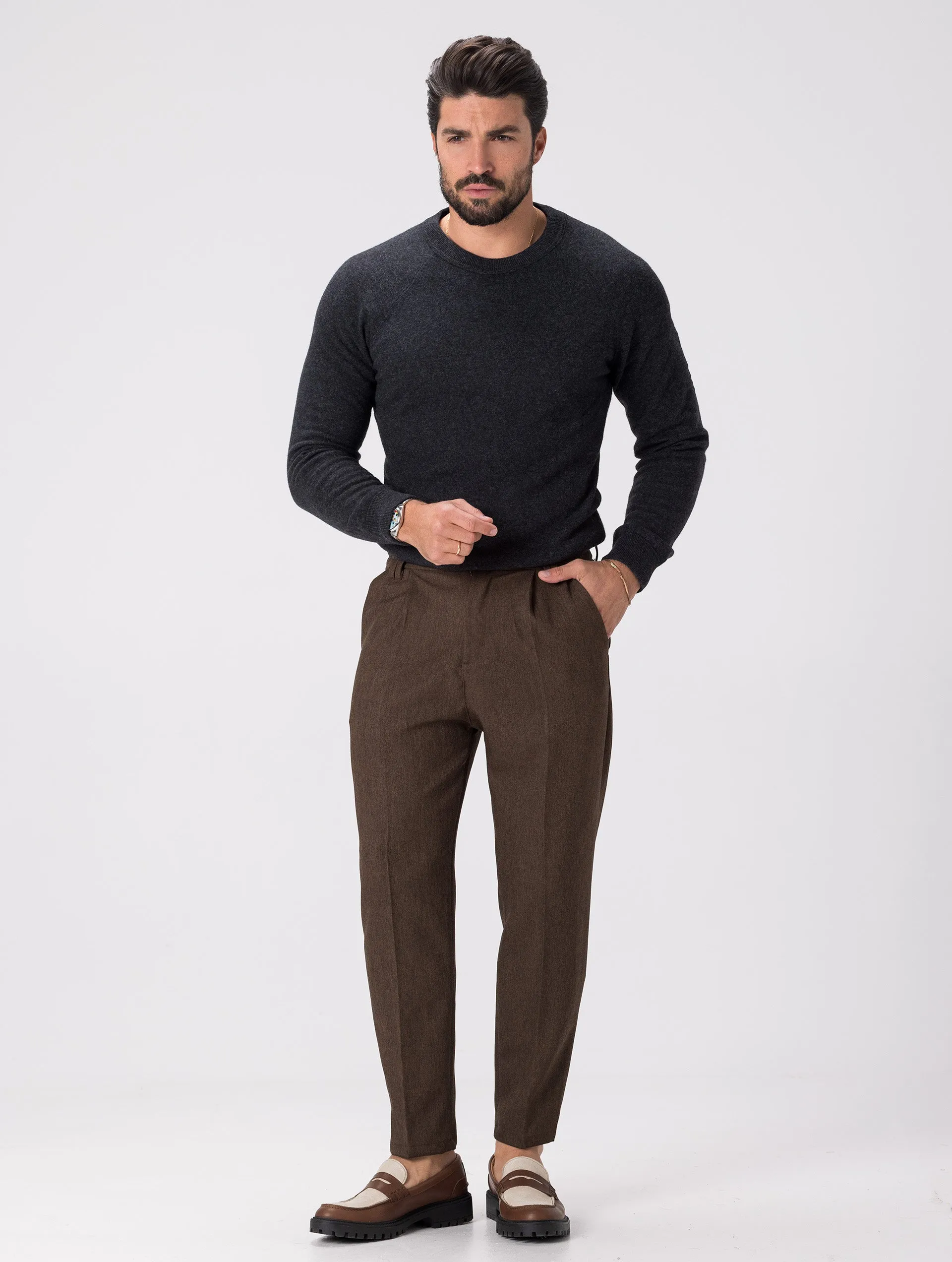 WOOL CREWNECK SWEATER IN ANTHRACITE